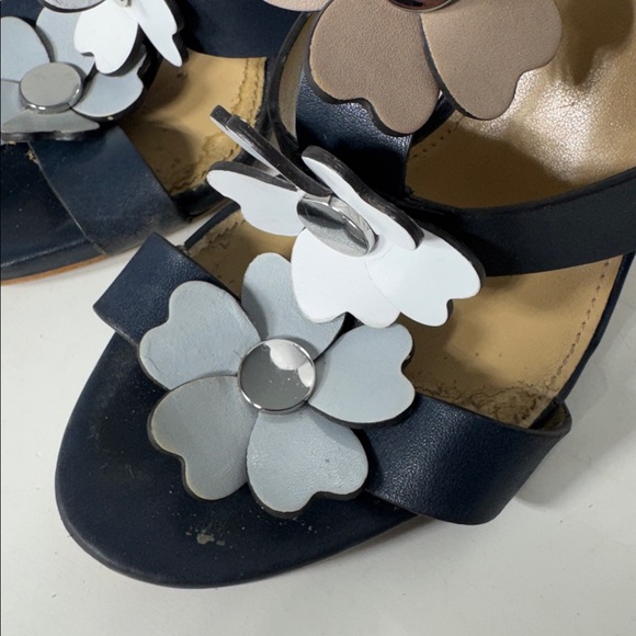 Michael Kors Blue Flower Petal stacked heel sandal Size 7 - Picture 4 of 10
